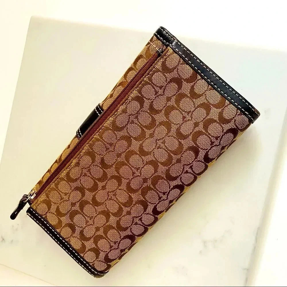 Coach Signature Large Envelope Wallet - Picture 9 of 11